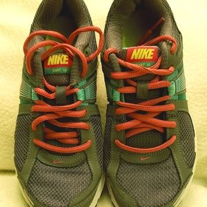 Nike Dart 10 Women's Running Shoes